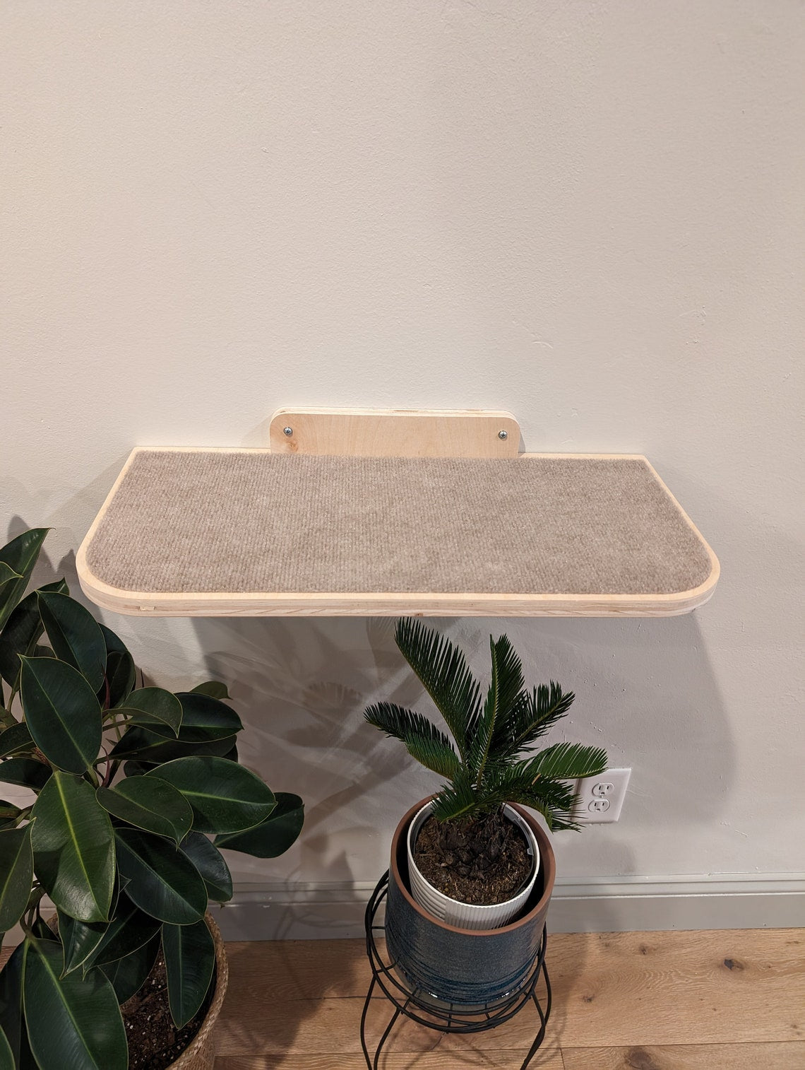 Cat wall mounted bed, shelf, platform, furniture. cat lounge | Contains one bed