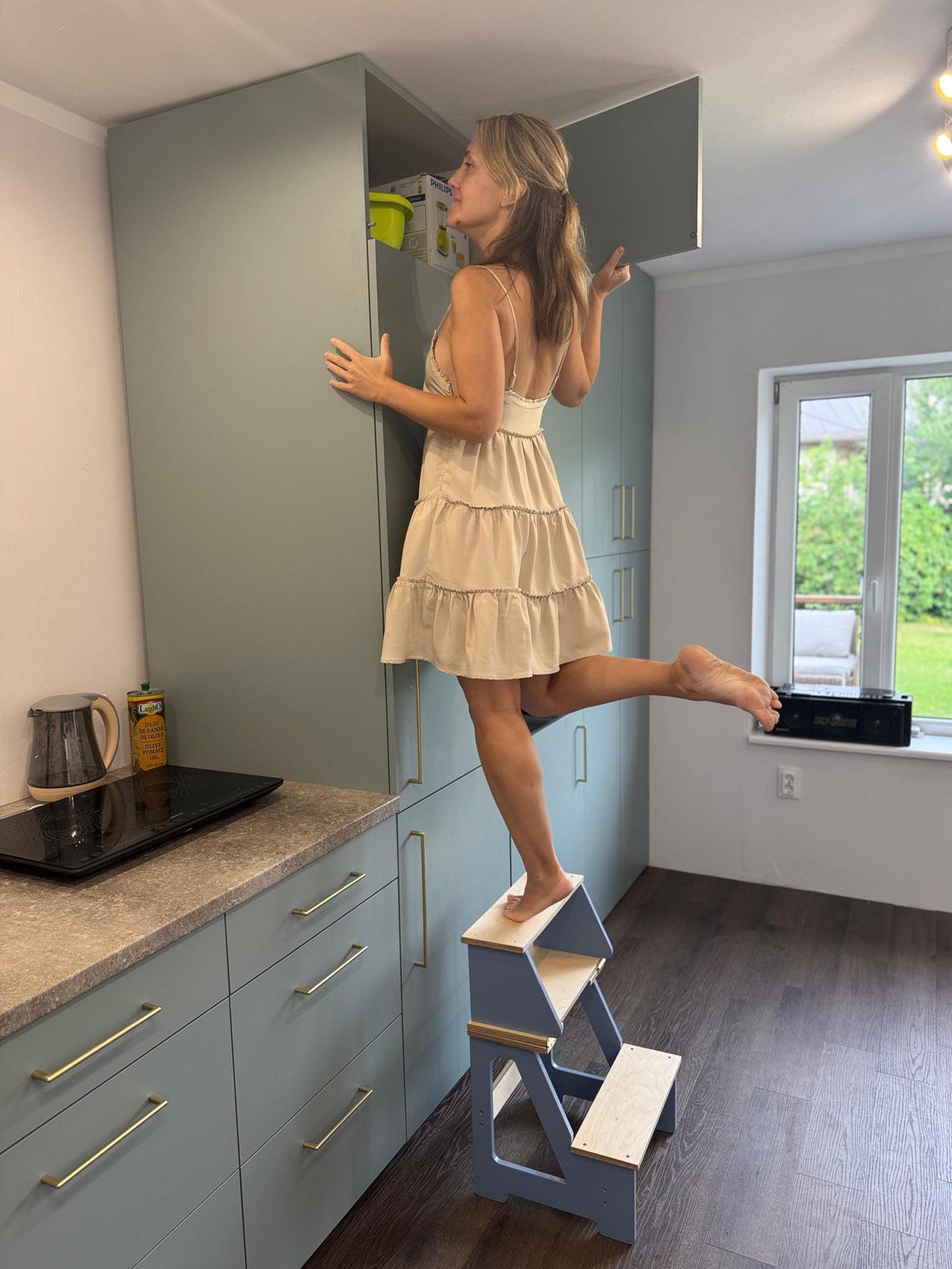 Convertible Wooden Step Stool Chair: Kids & Adults Climbing Helper