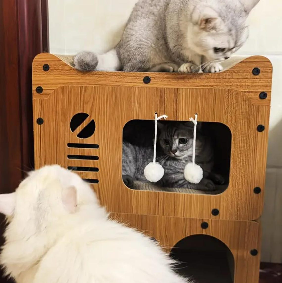 Deluxe Multi-Level Cat House, Indoor Modern Cat Villa, Multi-Cat Playground with Scratching Zone, Toy Ball & Cozy Lounge